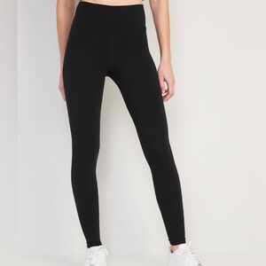 Old Navy Power Chill high rise leggings